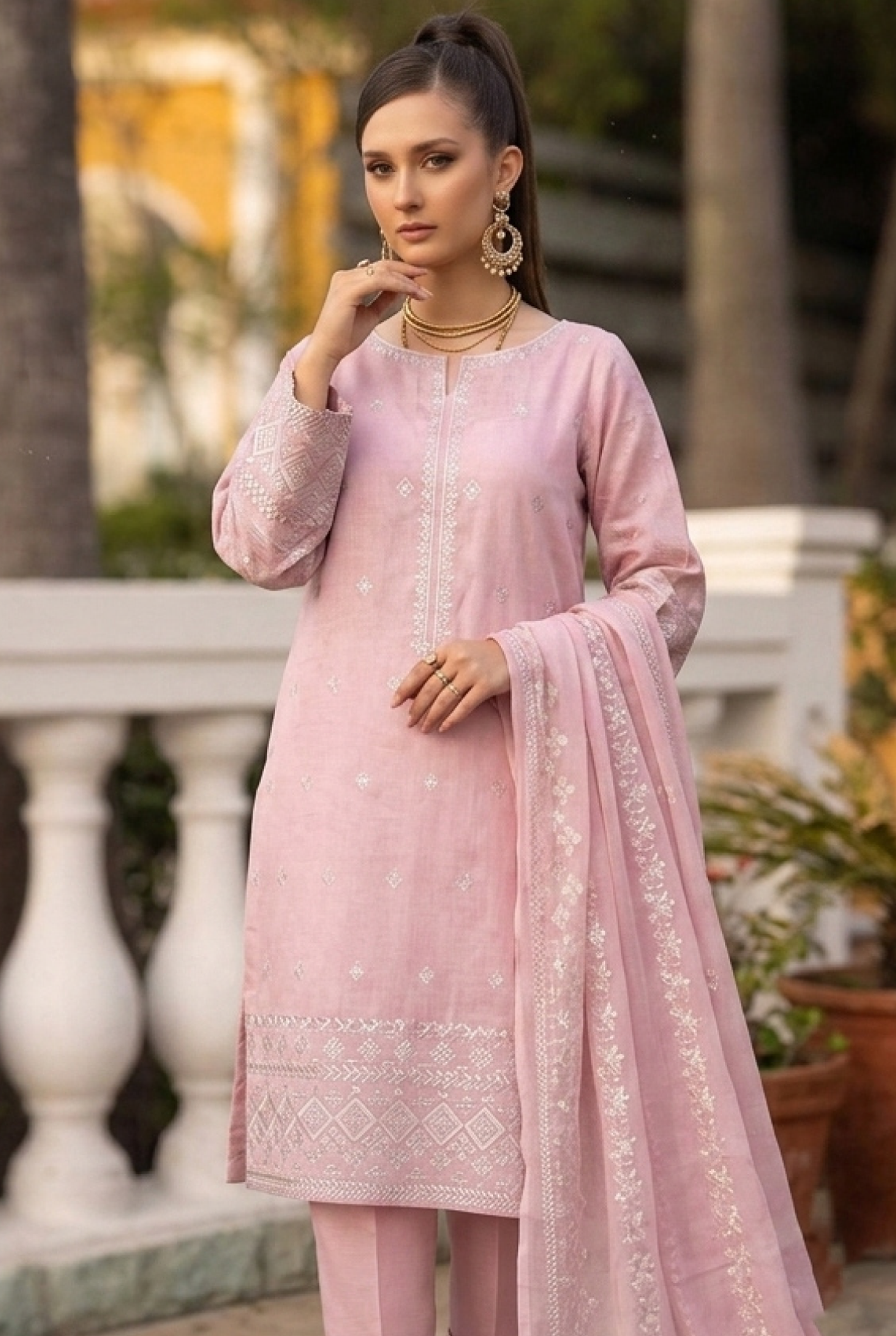 Elegant Embroidered Unstitched 3PC Suit with Detailed Dupatta – Designer Formal Dress