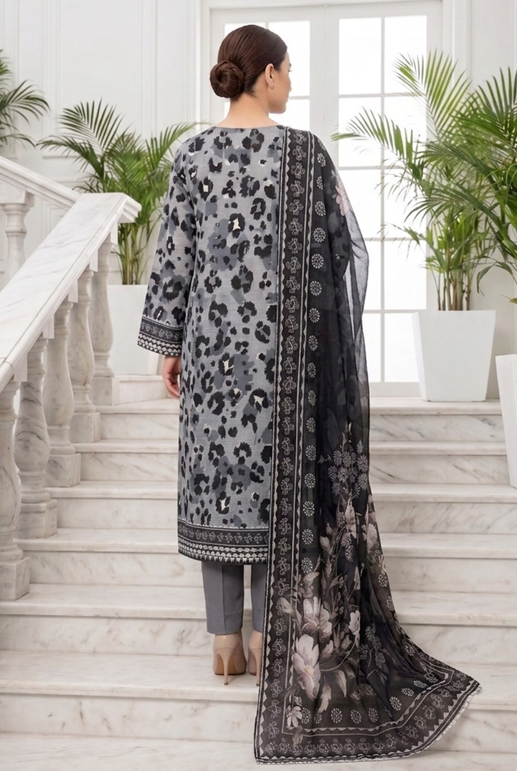 Graceful Embroidered Chiffon Unstitched Suit 3 Piece with Embellished Dupatta – Party & Wedding Wear